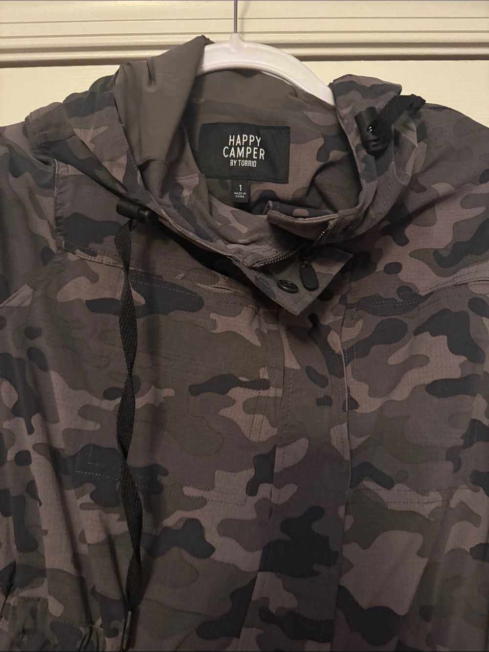 NWT Torrid Women’s Happy Camper Utility Jacket in camouflage-size 1 (1x) 14-16